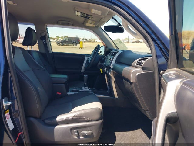 Toyota 4runner Sr5 Premium 2019 JTEZU5JR3K5205061 Image 5