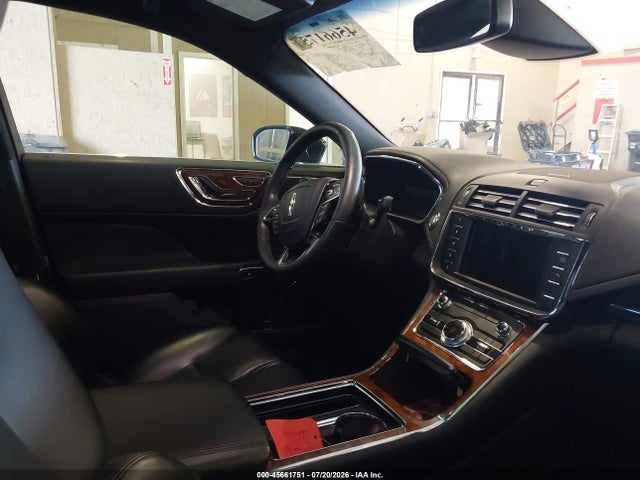 Продажа на аукционе авто 2020 Lincoln Continental Livery, vin: 1LN6L9UK3L5602637, номер лота: 45661751