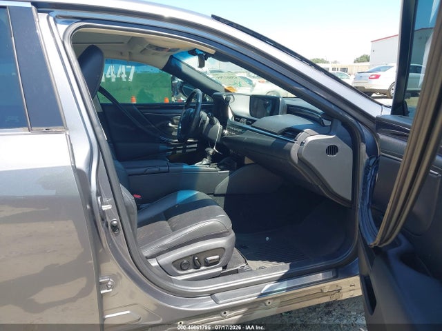 45661795 :رقم المزاد ، 58AD11D11MU006089 vin ، 2021 Lexus Es 250 مزاد بيع