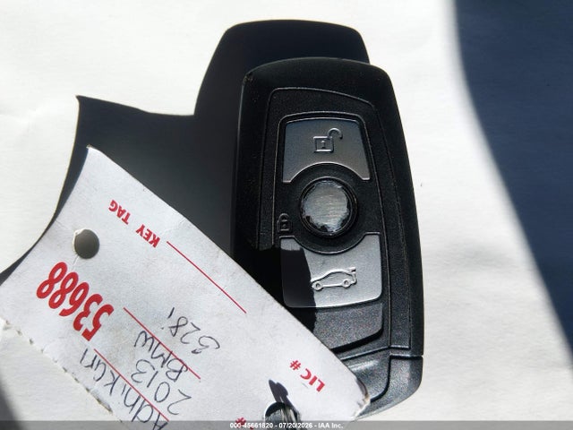 45661820 :رقم المزاد ، WBA3B3C50DF542344 vin ، 2013 Bmw 328i Xdrive مزاد بيع