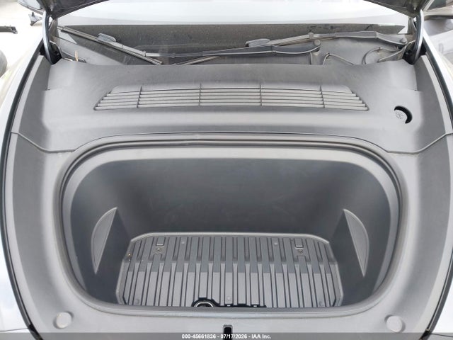 Auction sale of the 2022 Tesla Model Y Long Range Dual Motor All-wheel Drive, vin: 7SAYGDEE1NF427662, lot number: 45661836