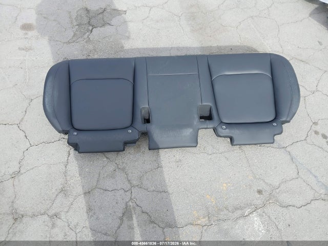 Auction sale of the 2022 Tesla Model Y Long Range Dual Motor All-wheel Drive, vin: 7SAYGDEE1NF427662, lot number: 45661836