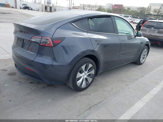Auction sale of the 2022 Tesla Model Y Long Range Dual Motor All-wheel Drive, vin: 7SAYGDEE1NF427662, lot number: 45661836