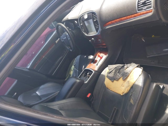 Chrysler 300 2014 2C3CCAAG0EH181081 Image 5