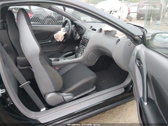 Продажа на аукционе авто 2001 Toyota Celica Gt, vin: JTDDR32T010094642, номер лота: 45661914