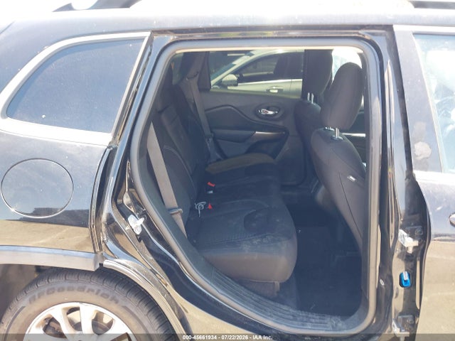 Продаж на аукціоні авто 2019 Jeep Cherokee Latitude Fwd, vin: 1C4PJLCX6KD263756, номер лоту: 45661934
