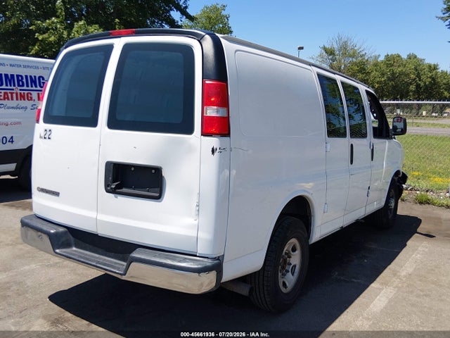 45661936 :رقم المزاد ، 1GCWGAFG1J1910400 vin ، 2018 Chevrolet Express 2500 Work Van مزاد بيع