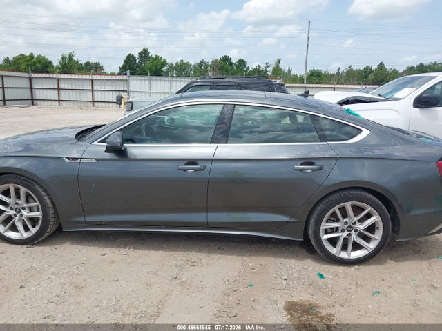 2024 Audi A5 Sportback Premium Plus 45 Tfsi Quattro S Tronic მანქანა იყიდება აუქციონზე, vin: WAUFACF53RA095833, აუქციონის ნომერი: 45661945