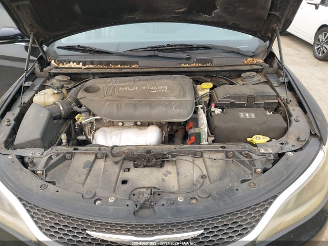 Aukcja sprzedaży 2015 Chrysler 200 C, vin: 1C3CCCCB8FN685240, numer aukcji: 45661952