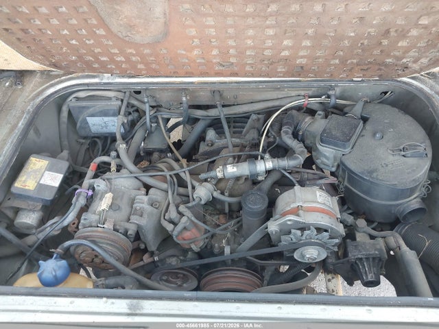 1987 Volkswagen Vanagon Bus მანქანა იყიდება აუქციონზე, vin: WV2YB0254HH070444, აუქციონის ნომერი: 45661985