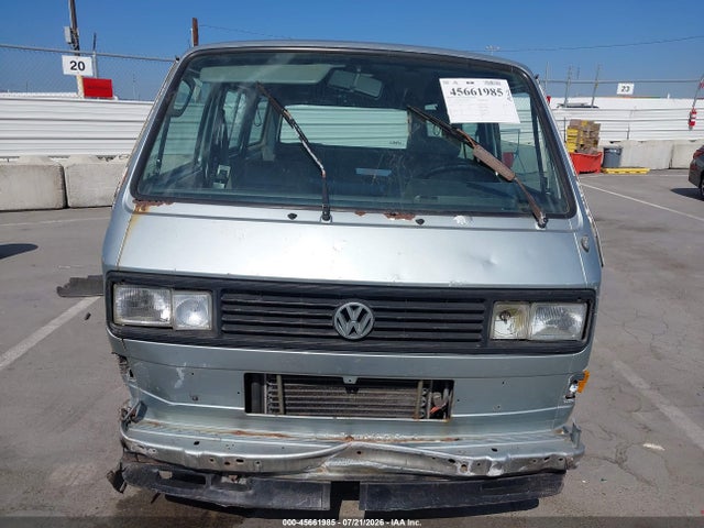 1987 Volkswagen Vanagon Bus მანქანა იყიდება აუქციონზე, vin: WV2YB0254HH070444, აუქციონის ნომერი: 45661985