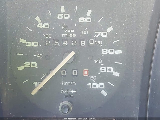1987 Volkswagen Vanagon Bus მანქანა იყიდება აუქციონზე, vin: WV2YB0254HH070444, აუქციონის ნომერი: 45661985