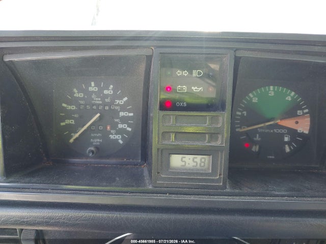 1987 Volkswagen Vanagon Bus მანქანა იყიდება აუქციონზე, vin: WV2YB0254HH070444, აუქციონის ნომერი: 45661985