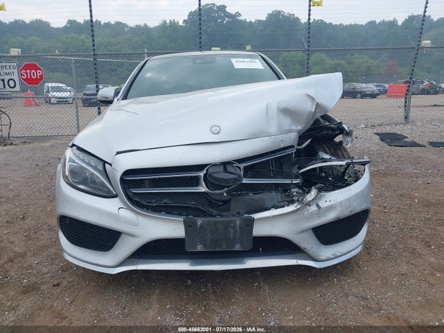 2016 Mercedes-benz C 300 Sport 4matic მანქანა იყიდება აუქციონზე, vin: 55SWF4KB6GU117557, აუქციონის ნომერი: 45662001