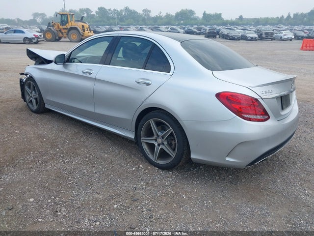 2016 Mercedes-benz C 300 Sport 4matic მანქანა იყიდება აუქციონზე, vin: 55SWF4KB6GU117557, აუქციონის ნომერი: 45662001