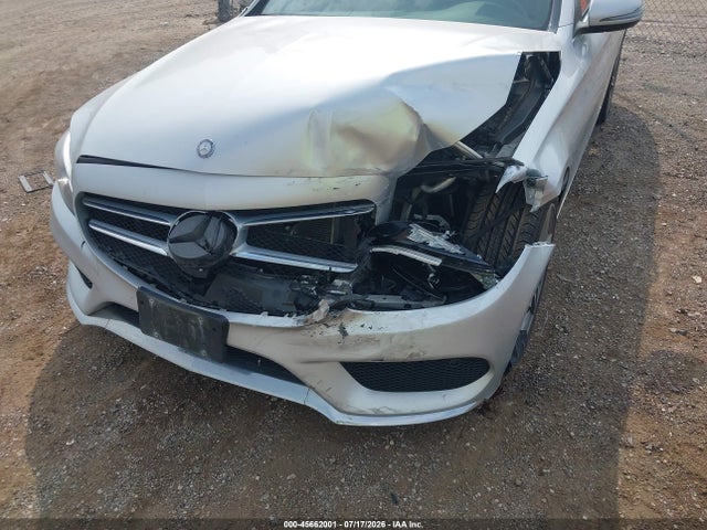 2016 Mercedes-benz C 300 Sport 4matic მანქანა იყიდება აუქციონზე, vin: 55SWF4KB6GU117557, აუქციონის ნომერი: 45662001