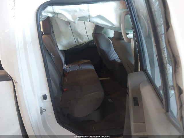 Nissan Frontier Sv 2018 1N6AD0FV1JN718962 Image 8