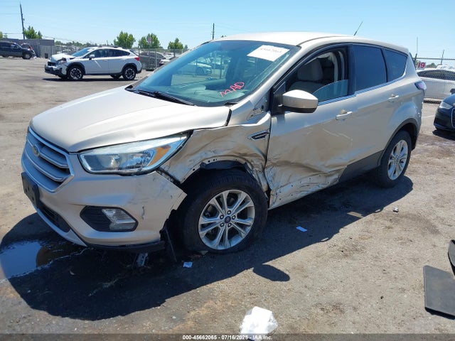 Ford ESCAPE SE 2017 1FMCU0GDXHUC27061 Image 2