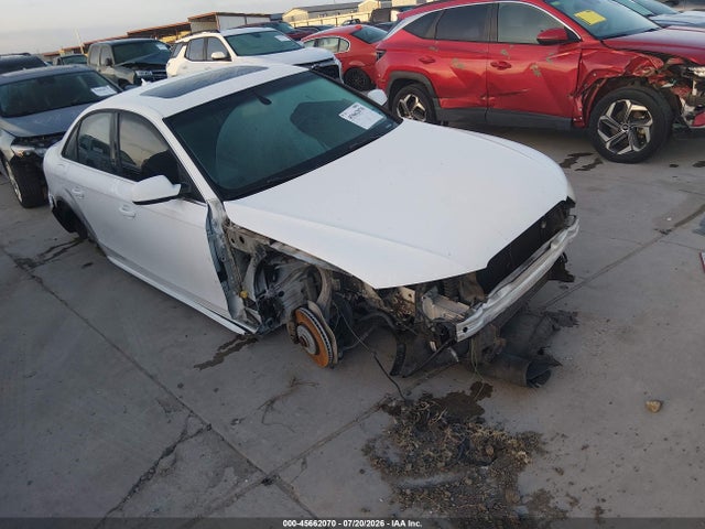 Продажа на аукционе авто 2015 Audi A4 2.0t Premium, vin: WAUBFAFL5FN019943, номер лота: 45662070