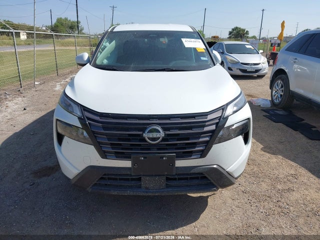 45662078 :رقم المزاد ، 5N1BT3BA4TC785175 vin ، 2026 Nissan Rogue Sv مزاد بيع