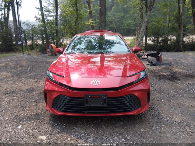 Продажа на аукционе авто 2025 Toyota Camry Le, vin: 4T1DAACK6SU000982, номер лота: 45662103