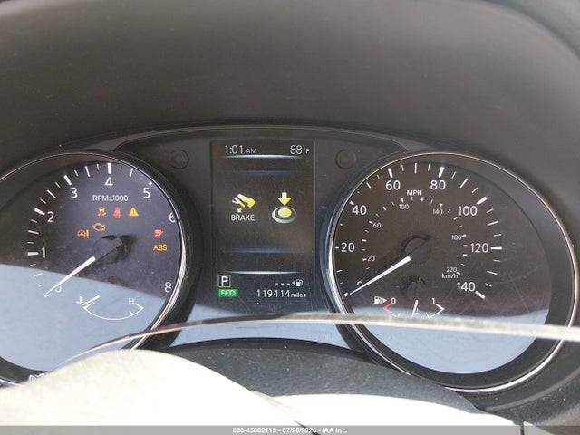 5N1AT2MV8HC767257 Nissan ROGUE SV