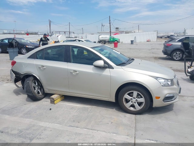 1G1PC5SB8F7196506 Chevrolet Cruze 1lt Auto
