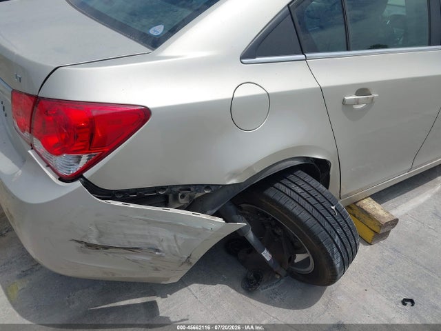 1G1PC5SB8F7196506 Chevrolet Cruze 1lt Auto