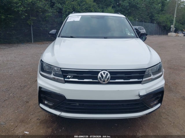 3VV2B7AX3MM127658 Volkswagen Tiguan 2.0t Se/2.0t Se R-line Black/2.0t Sel