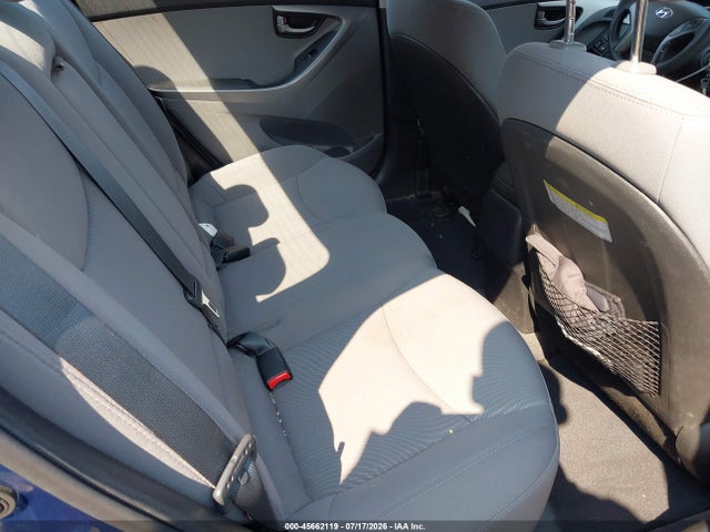 Продажа на аукционе авто 2016 Hyundai Elantra Se, vin: 5NPDH4AE4GH749652, номер лота: 45662119
