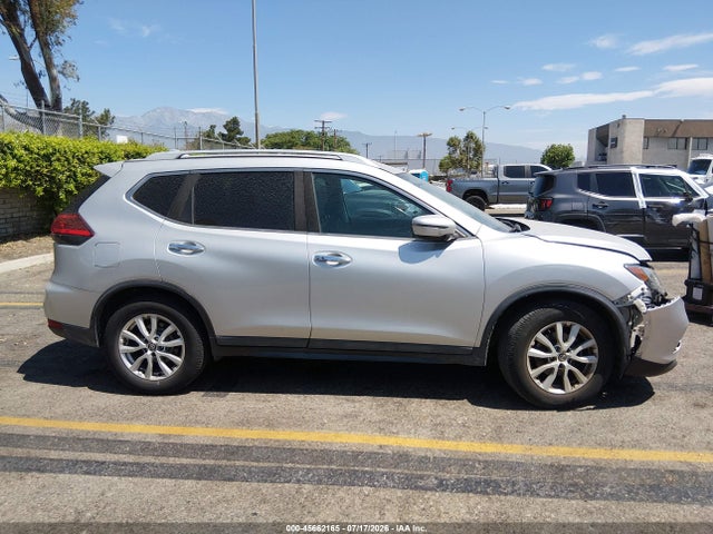 Nissan ROGUE SV 2017 5N1AT2MT2HC746404 Image 13