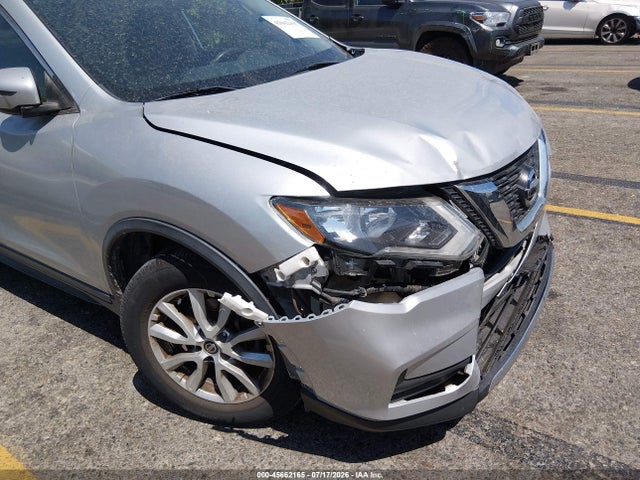 Nissan ROGUE SV 2017 5N1AT2MT2HC746404 Image 17