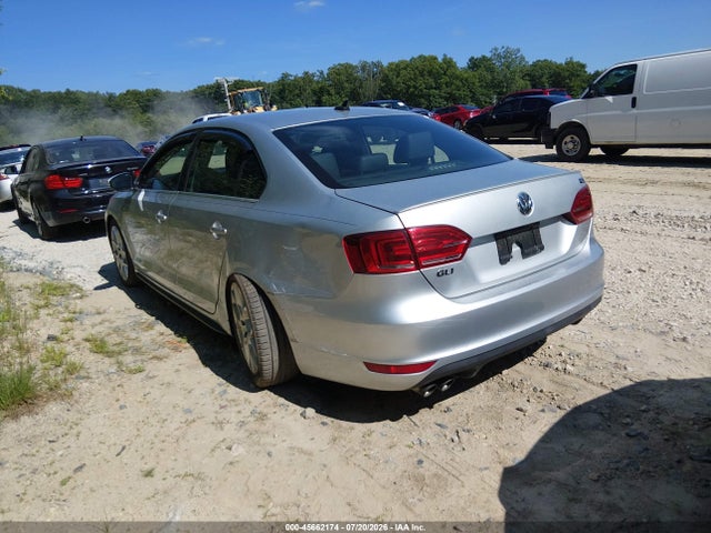 Продажа на аукционе авто 2014 Volkswagen Jetta Gli Edition 30 W/nav, vin: 3VW4T7AJ6EM275642, номер лота: 45662174