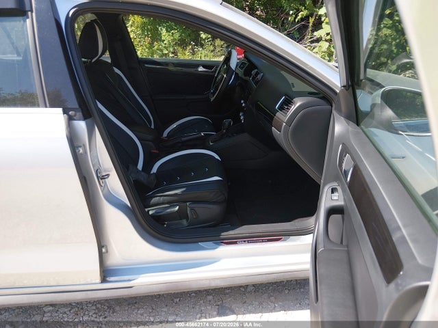 Продажа на аукционе авто 2014 Volkswagen Jetta Gli Edition 30 W/nav, vin: 3VW4T7AJ6EM275642, номер лота: 45662174