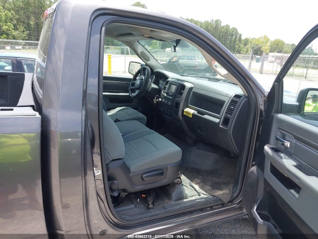 2017 Ram 1500 Tradesman  4x2 8' Box მანქანა იყიდება აუქციონზე, vin: 3C6JR6DG2HG764788, აუქციონის ნომერი: 45662215