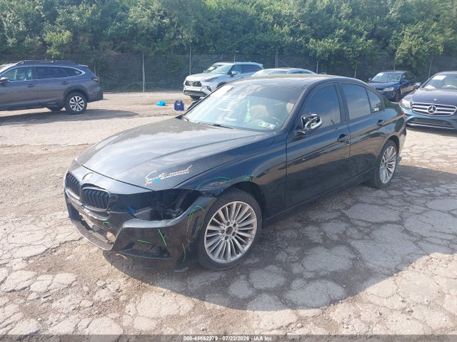 2014 Bmw 328i Xdrive მანქანა იყიდება აუქციონზე, vin: WBA3B3C56EJ982177, აუქციონის ნომერი: 45662279