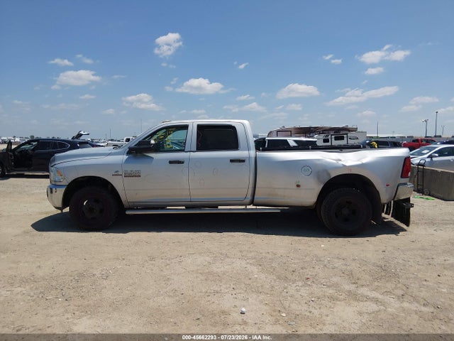 45662293 :رقم المزاد ، 3C63RPGL2GG335169 vin ، 2016 Ram 3500 Tradesman مزاد بيع