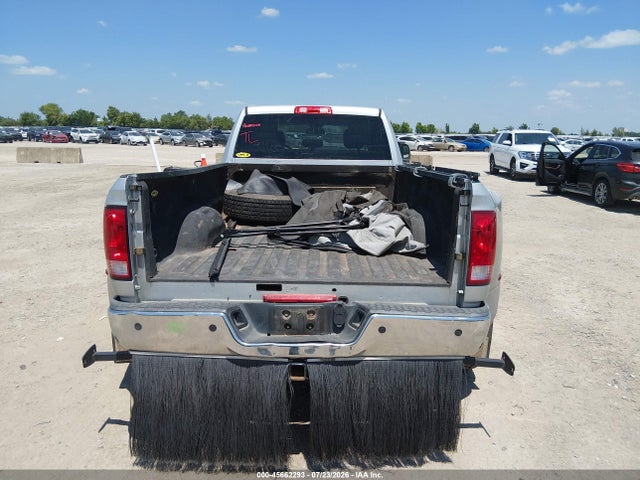 45662293 :رقم المزاد ، 3C63RPGL2GG335169 vin ، 2016 Ram 3500 Tradesman مزاد بيع