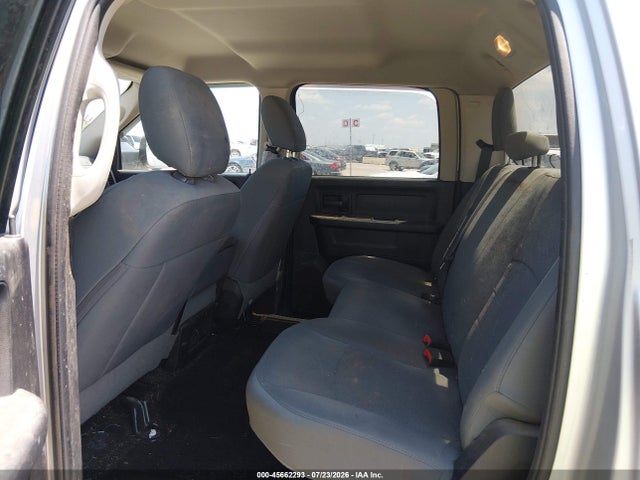 45662293 :رقم المزاد ، 3C63RPGL2GG335169 vin ، 2016 Ram 3500 Tradesman مزاد بيع