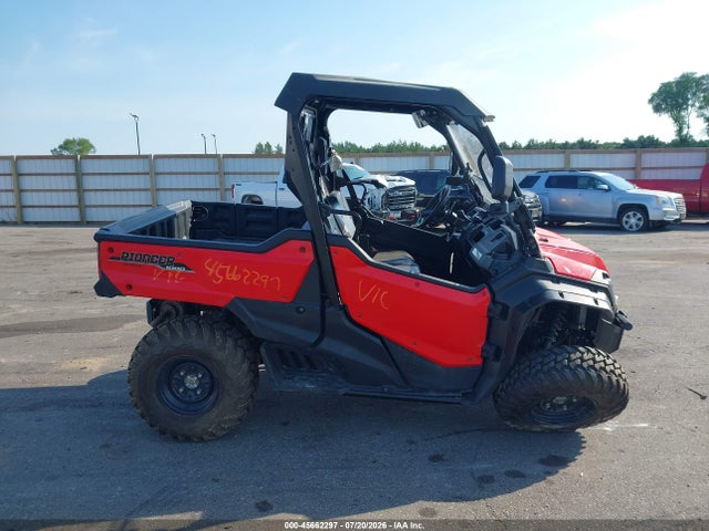 Honda Sxs1000 M3 2018 1HFVE04A8J4200358 Image 12
