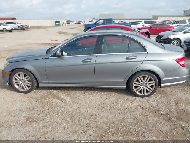 45662306 :رقم المزاد ، WDDGF81X68F194488 vin ، 2008 Mercedes-benz C 300 Luxury 4matic/sport 4matic مزاد بيع