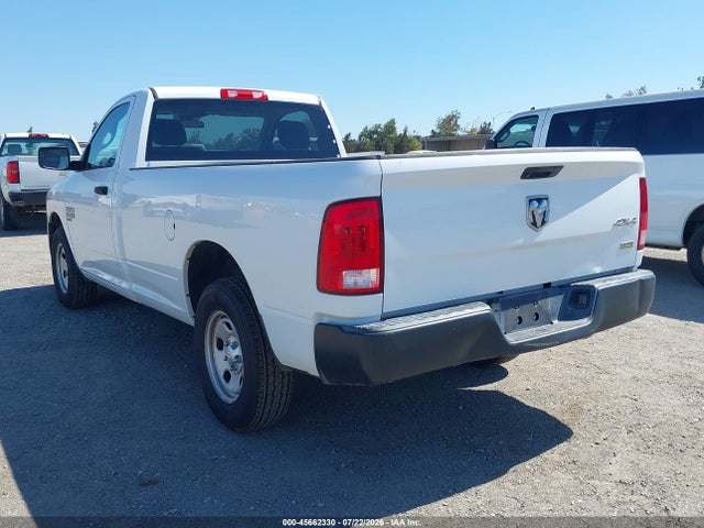 3C6JR7DG4KG504504 RAM 1500 Classic Tradesman 4x4 8&#039; Box