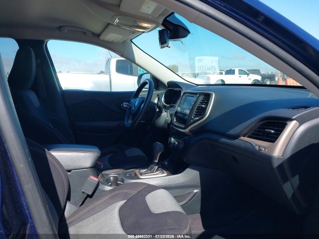 Продаж на аукціоні авто 2016 Jeep Cherokee Sport, vin: 1C4PJMAB0GW339688, номер лоту: 45662331
