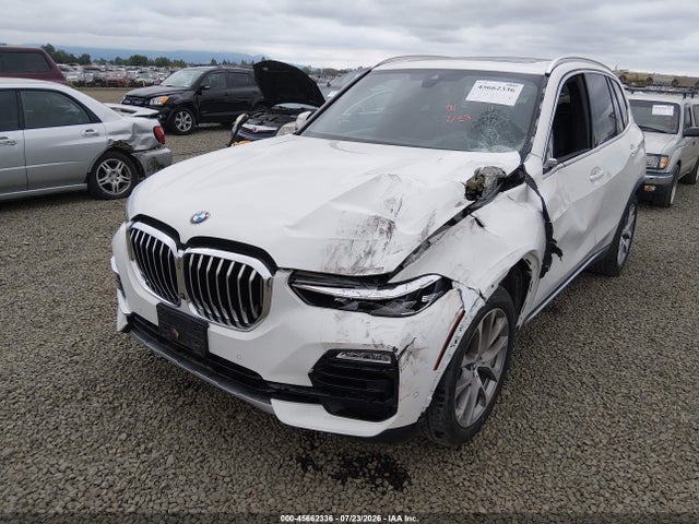 5UXCR6C58KLL37514 BMW X5 Xdrive40i