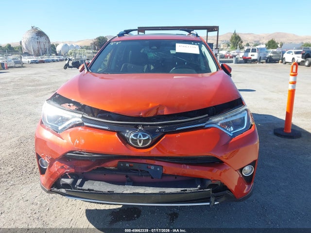 JTMDFREV9GJ073803 Toyota Rav4 Limited
