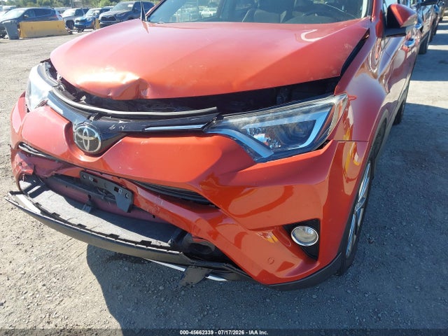 JTMDFREV9GJ073803 Toyota Rav4 Limited