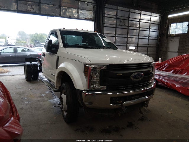 2019 Ford F-550 Chassis Xl მანქანა იყიდება აუქციონზე, vin: 1FDUF5HT6KDA23219, აუქციონის ნომერი: 45662349
