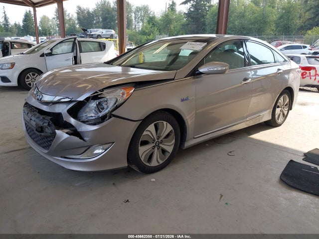 Hyundai Sonata Hybrid Limited 2014 KMHEC4A49EA102478 Image 2