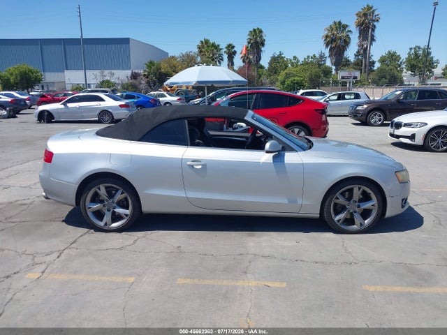 Продажа на аукционе авто 2012 Audi A5 2.0t Premium, vin: WAULFAFH8CN001027, номер лота: 45662363