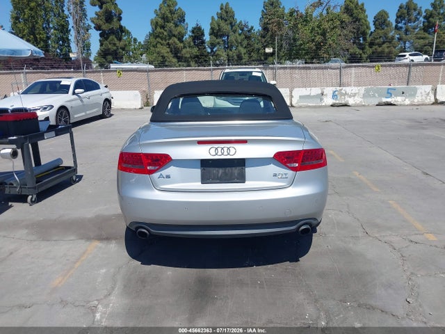 Продажа на аукционе авто 2012 Audi A5 2.0t Premium, vin: WAULFAFH8CN001027, номер лота: 45662363